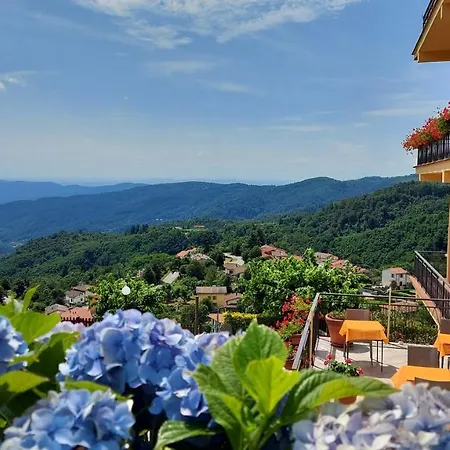 Szálloda Amelia Dream View Momigno