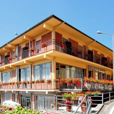 Amelia Dream View Hotel 3*