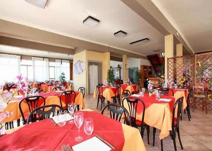 Amelia Dream View Hotel Momigno